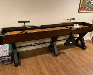 SHUFFLEBOARD TABLE