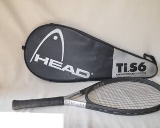 tennis racket