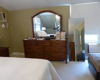 Dresser & mirror