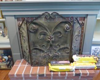 Fireplace screen