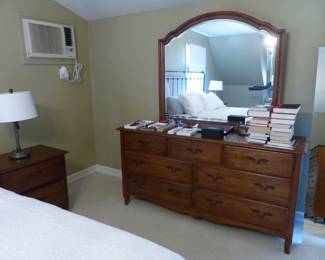 Dresser & mirror