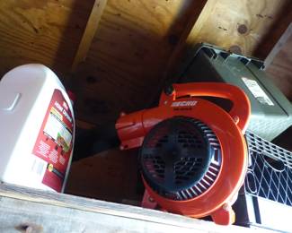 Echo gas leaf blower