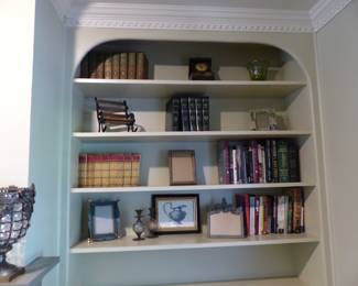 Books, pictures & bric-a-brac