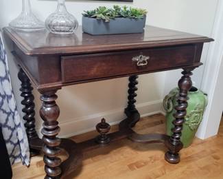 Single Drawer Side Table.