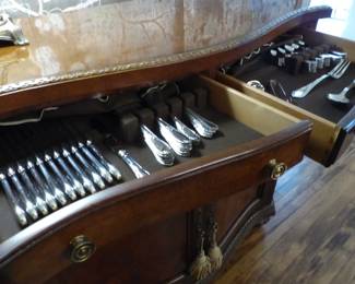 Stainless silverware