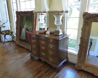 English style chest, pair of lamps