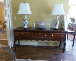 Long console table with drawers, pair of Asian design lamps & planter, glass vases