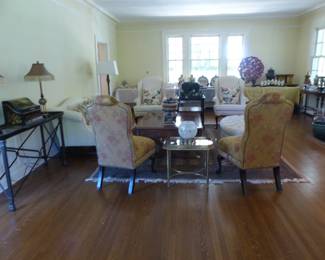 Beautiful traditional living room furniture