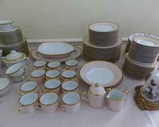 Fitz and Floyd "Versailles" Shell Peach dinnerware set