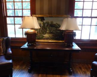 Library table pair of lamps with lion's head trim, decorative art