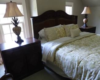 Tommy Bahama king size bed & pair of night tables, lamps