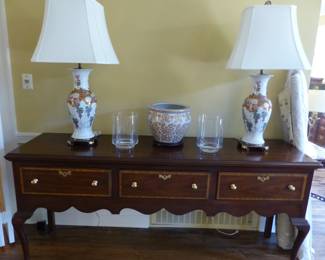 Long console table with drawers, pair of Asian design lamps & planter, glass vases