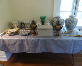 Assorted bric-a-brac