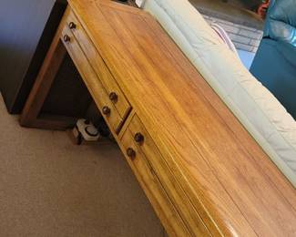 Nice sofa table/desk