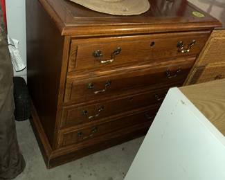 Lateral file cabinet