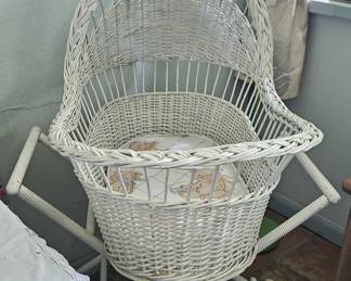 Vintage bassinet