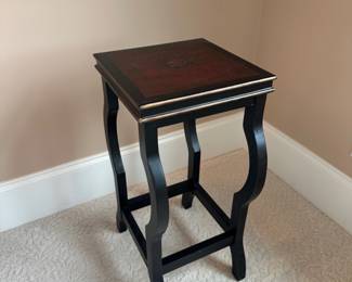 vintage floral nesting tables