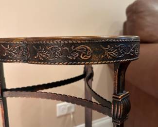 floral top painted pedestal table