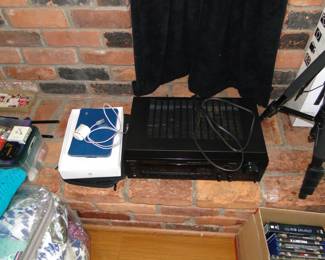 Random picture of a stereo component