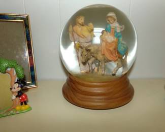 Snow Globe
