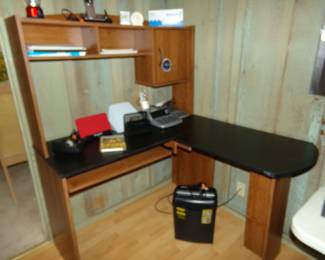 Complete Office Desk - Office Supplies - Paper Shredder