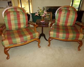 These Two Chairs are in Excellent Shape and were the top of the class when new. Easy Sitters for sure! -Square Side Table with a Drawer. Floral arrangement.