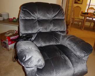 Brand New with the Store Tags Electric Reclining Chair