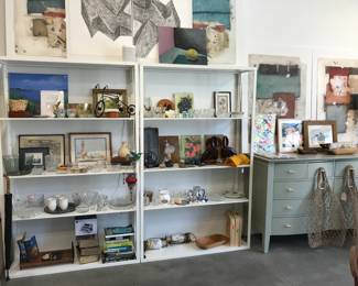 artwork, crystal, books, decor