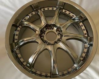 Car rims (4).