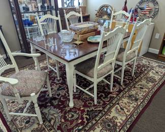 Kitchen Table and Chairs (Furniture Land South)