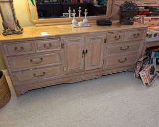 Unique Furniture Pickled Dresser w/ Mirror