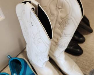 These boots were made for 'walkin'!