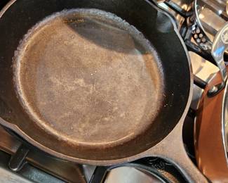 Lodge Cast Iron 