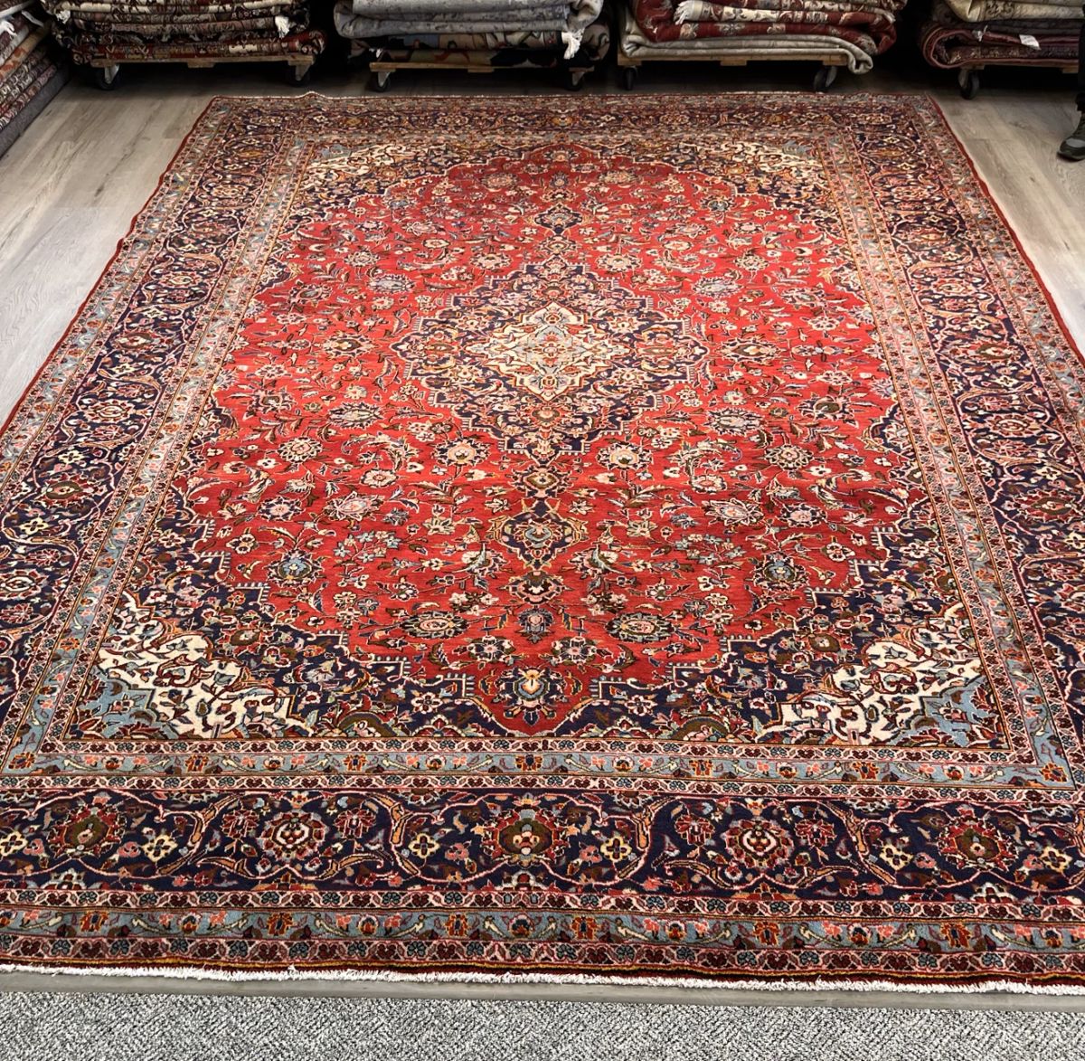 heriz oriental rugs auction in Cincinnati, OH starts on 7/13/2024