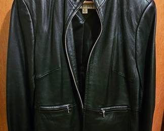 Women's lambskin jacket.