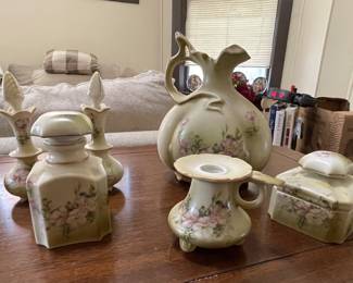 Handpainted Nippon Pieces!