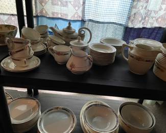 Large set of Hall “Blue Bouquet” - lots of serving pieces too