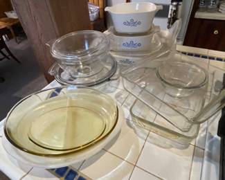 Pyrex, FireKing, Corning
