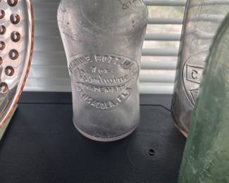 Bludwine Bottling Co, Pensacola FL  ca. 1913