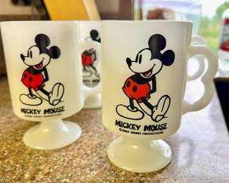 Set of Three 1980's Walt Disney Minnie Mouse & Mickey Mouse Mugs