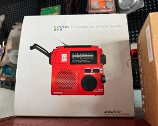 Eton LL Bean FR-200 Emergency Radio 