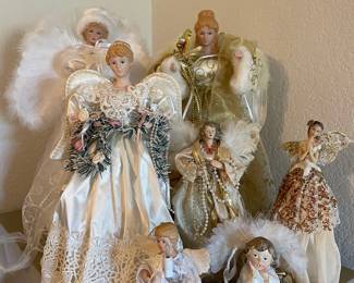 Assortment of Christmas Decor & Ornaments