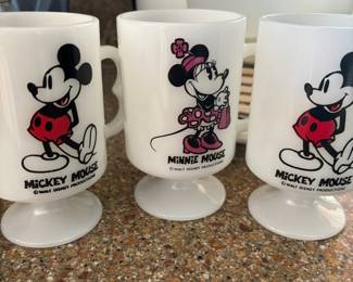 Set of Three 1980's Walt Disney Minnie Mouse & Mickey Mouse Mugs