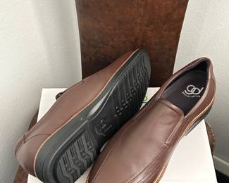 Men’s shoes - New in box.
