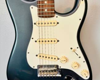 Fender Stratocaster (2012)