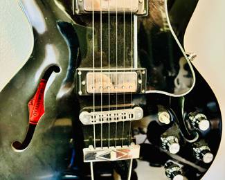 Gibson ES-390   (2013)