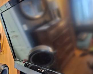 Multiple Flat Screen TV's, various sizes