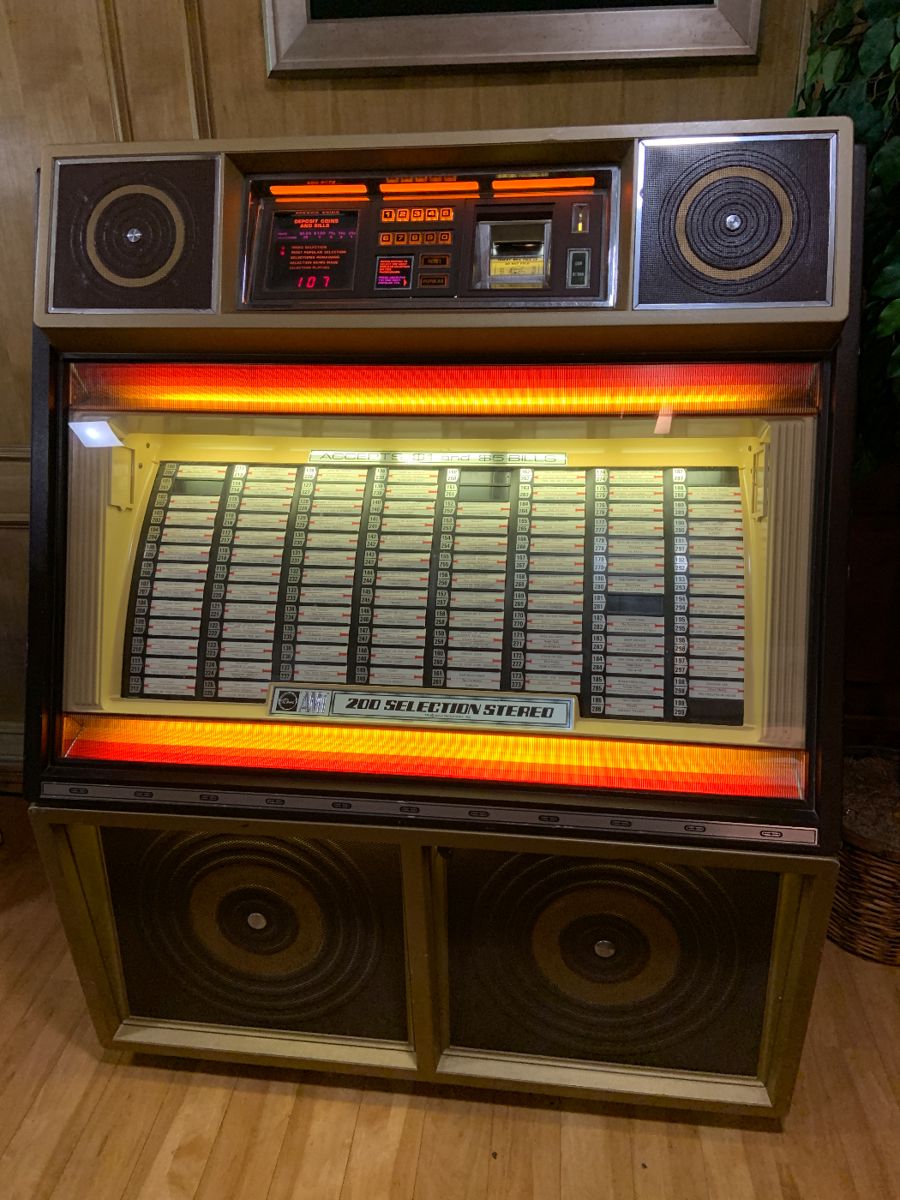 Rowe AMI 1983 WORKING Jukebox, more details to come soon