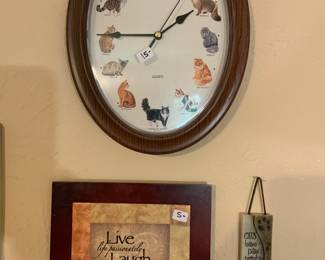 cat clock, meows on the hour