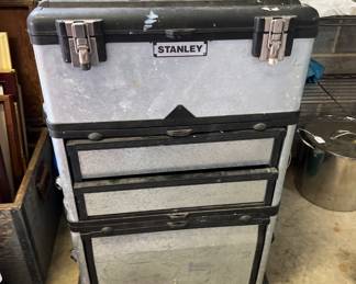 Rolling Stanley 3 Section Tool Chest